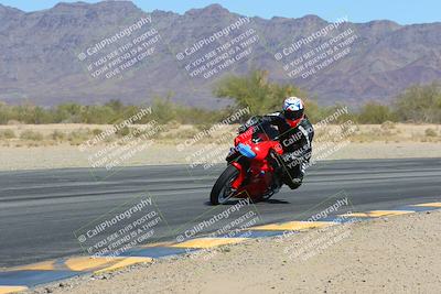 media/Mar-24-2025-Moto Forza (Mon) [[57ce5c5cff]]/2-Intermediate Group/Session 3 (Turn 6 Inside)/